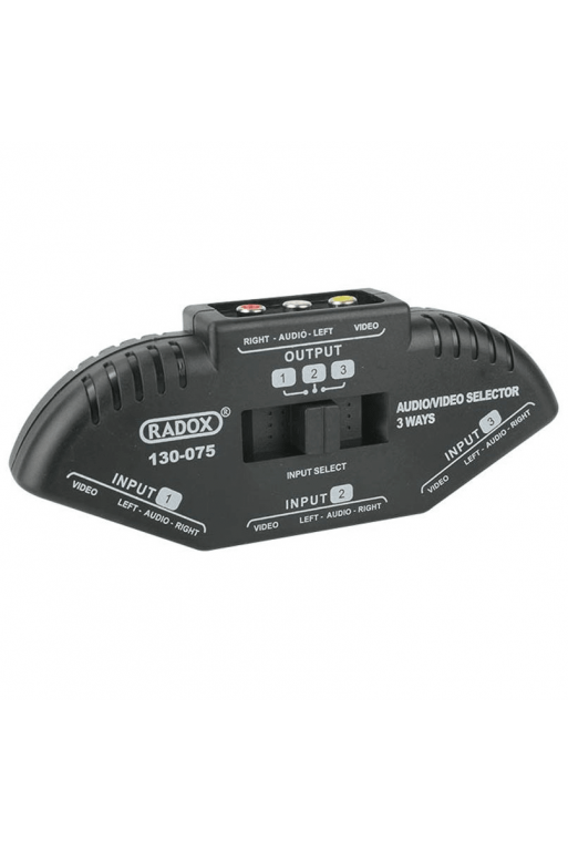130-075 Selector Audio/Video 3 Vías con Cables
