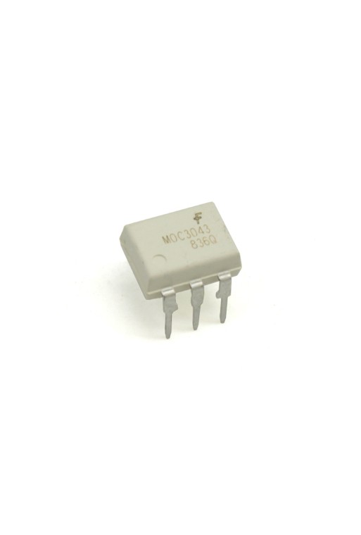 MOC3043M Optoacoplador con Salida de TRIAC